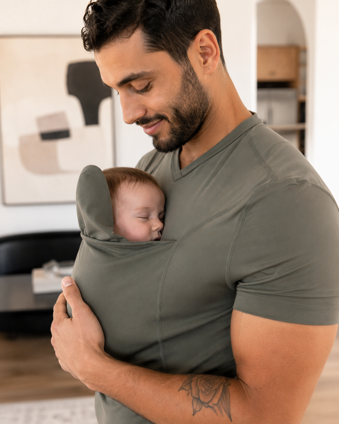 Vert · Courte · T-shirt porte-bébé Nidou vert sauge, bébé endormi